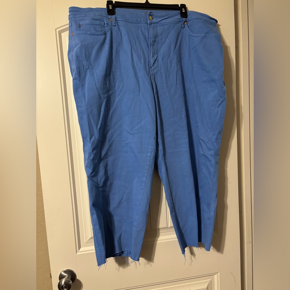 Judy Blue HIGH RISE CONTROL TOP WIDE LEG CROP JEANS IN SKY BLUE JB88843 - Picture 7 of 11
